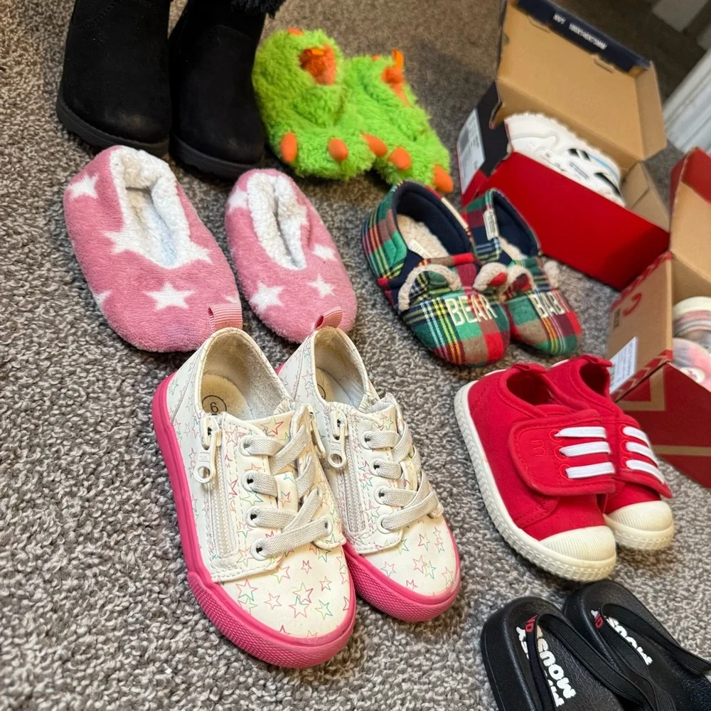 Infant shoes - Picture 2 of 4